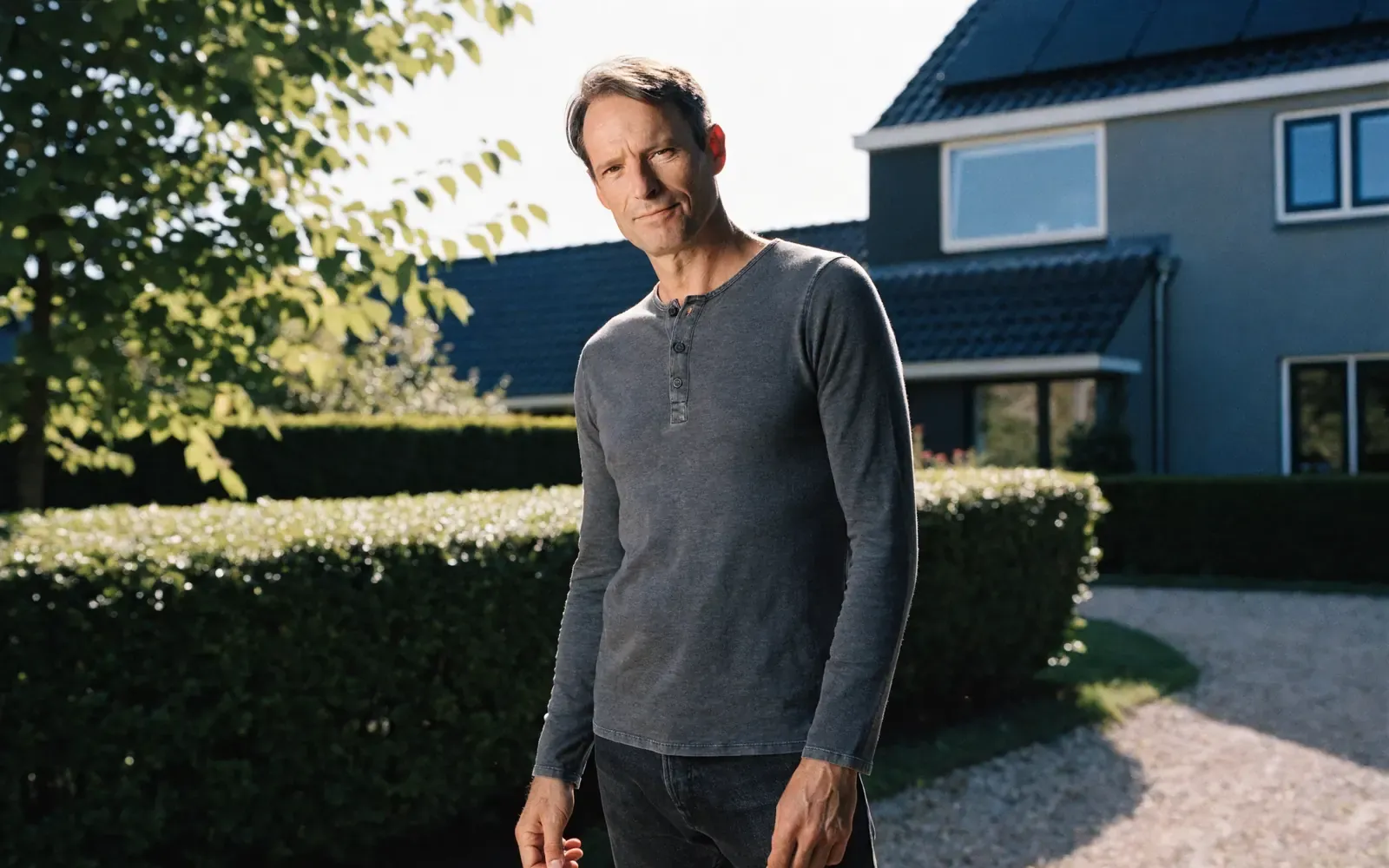 Warmtepomp bij een woning in de winter