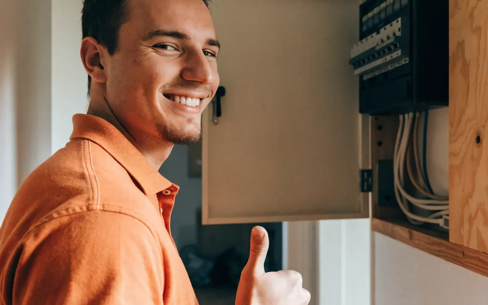 Woning met zonnepanelen en een thuisbatterij